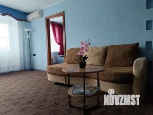 2-к квартира, посуточно, 45м2, 4/5 этаж