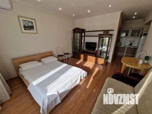 Студия квартира, посуточно, 35м2, 8/11 этаж