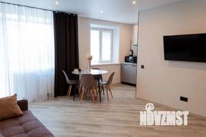 Студия квартира, посуточно, 32м2, 4/5 этаж