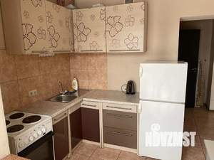 1-к квартира, посуточно, 36м2, 1/1 этаж