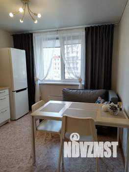 1-к квартира, посуточно, 38м2, 11/16 этаж