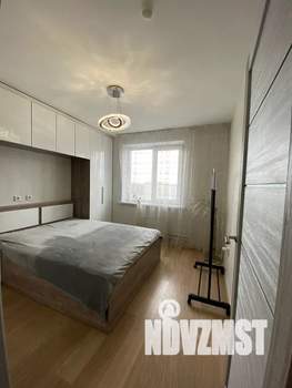 Студия квартира, посуточно, 40м2, 12/18 этаж