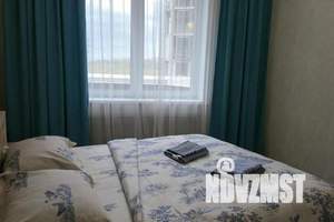 1-к квартира, посуточно, 42м2, 2/20 этаж