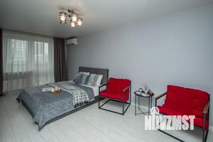 1-к квартира, посуточно, 40м2, 6/16 этаж