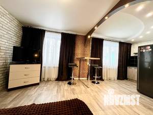 Студия квартира, посуточно, 30м2, 1/9 этаж