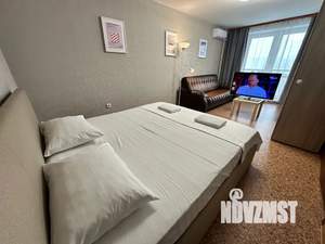 1-к квартира, посуточно, 38м2, 6/16 этаж