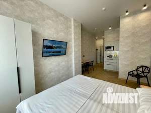 Студия квартира, посуточно, 27м2, 2/20 этаж