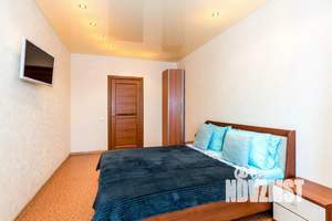 2-к квартира, посуточно, 70м2, 17/20 этаж