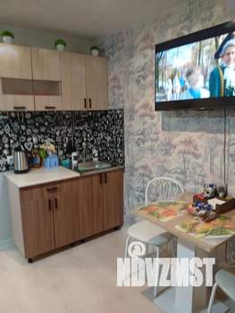 Студия квартира, посуточно, 17м2, 1/5 этаж