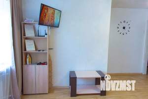 2-к квартира, посуточно, 43м2, 1/1 этаж