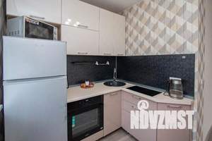 1-к квартира, посуточно, 33м2, 3/5 этаж