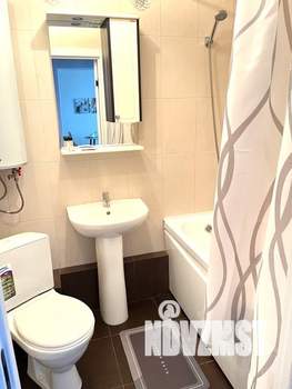 1-к квартира, посуточно, 38м2, 5/18 этаж