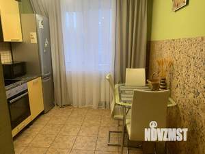 2-к квартира, посуточно, 56м2, 7/10 этаж