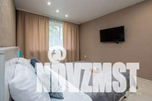 1-к квартира, посуточно, 33м2, 3/5 этаж