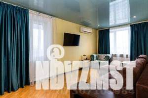 2-к квартира, посуточно, 45м2, 9/9 этаж