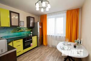 1-к квартира, посуточно, 40м2, 11/16 этаж