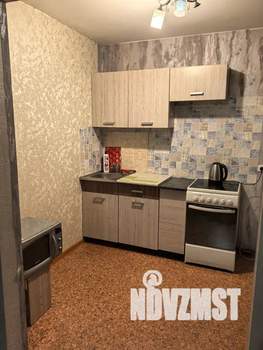 Студия квартира, посуточно, 38м2, 6/10 этаж