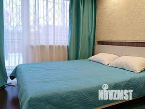 1-к квартира, посуточно, 38м2, 2/5 этаж