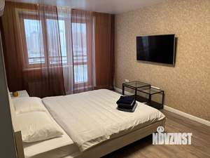 1-к квартира, посуточно, 41м2, 8/16 этаж