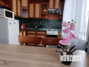 2-к квартира, посуточно, 45м2, 4/5 этаж