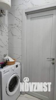 1-к квартира, посуточно, 42м2, 2/20 этаж