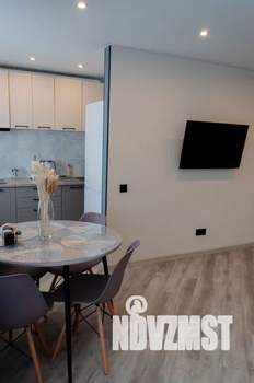 Студия квартира, посуточно, 32м2, 4/5 этаж