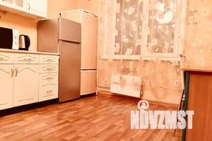 1-к квартира, посуточно, 40м2, 5/18 этаж