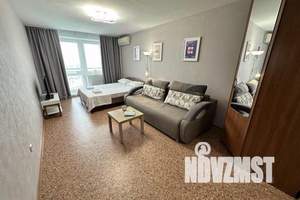 1-к квартира, посуточно, 39м2, 6/11 этаж