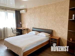 1-к квартира, посуточно, 35м2, 5/5 этаж