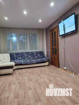 4-к квартира, посуточно, 72м2, 1/5 этаж