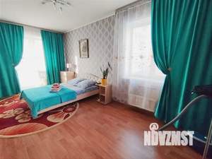 1-к квартира, посуточно, 39м2, 3/10 этаж