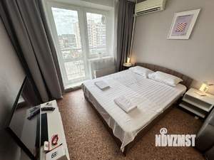 1-к квартира, посуточно, 40м2, 6/11 этаж