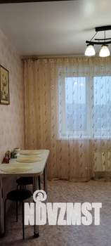 1-к квартира, посуточно, 40м2, 6/9 этаж