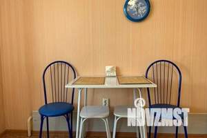 1-к квартира, посуточно, 38м2, 2/18 этаж