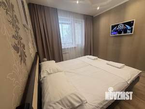 2-к квартира, посуточно, 50м2, 1/1 этаж