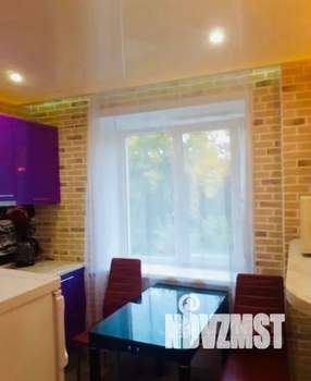 Студия квартира, посуточно, 32м2, 3/5 этаж