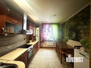 4-к квартира, вторичка, 112м2, 3/9 этаж