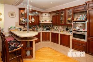3-к квартира, вторичка, 98м2, 5/5 этаж
