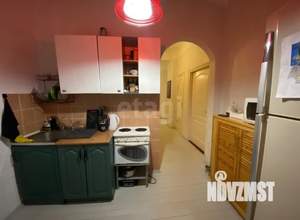 3-к квартира, вторичка, 59м2, 2/4 этаж