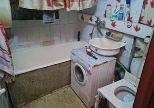 2-к квартира, вторичка, 42м2, 1/5 этаж