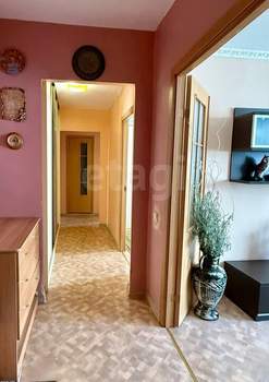3-к квартира, вторичка, 66м2, 9/9 этаж