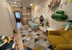 3-к квартира, вторичка, 60м2, 1/9 этаж