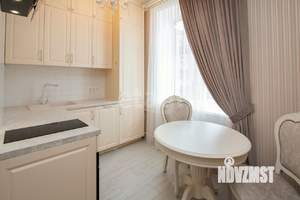 2-к квартира, вторичка, 58м2, 2/4 этаж