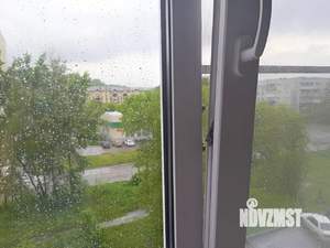 3-к квартира, вторичка, 63м2, 4/5 этаж