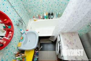 3-к квартира, вторичка, 64м2, 1/9 этаж
