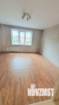 4-к квартира, вторичка, 78м2, 2/9 этаж