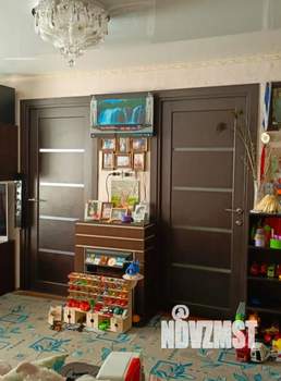 4-к квартира, вторичка, 62м2, 5/5 этаж
