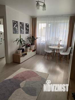 2-к квартира, вторичка, 42м2, 1/5 этаж