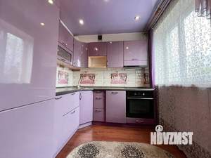 4-к квартира, вторичка, 61м2, 3/5 этаж