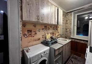 3-к квартира, вторичка, 48м2, 3/4 этаж